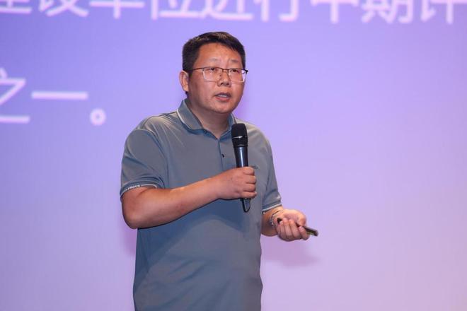 艺术培训机构教猫先生官方网站师如何持证上岗并获得职称？省市专家来莞宣讲(图2)